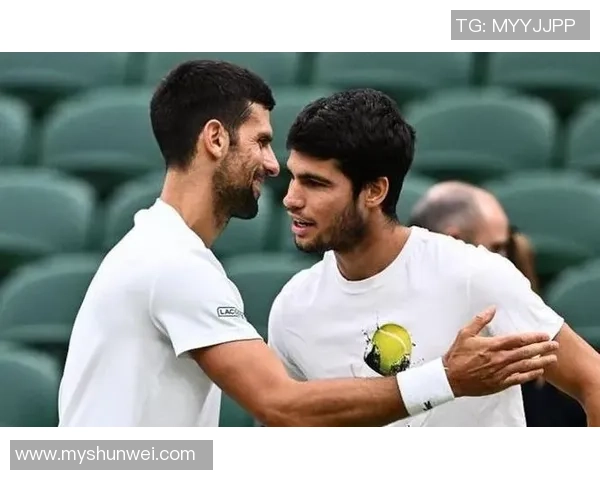 拉奥尼奇与奎雷伊在温网的激烈对决引发球迷热议与期待 拉奥尼奇与奎雷伊在温网的激烈对决引发球迷热议与期待